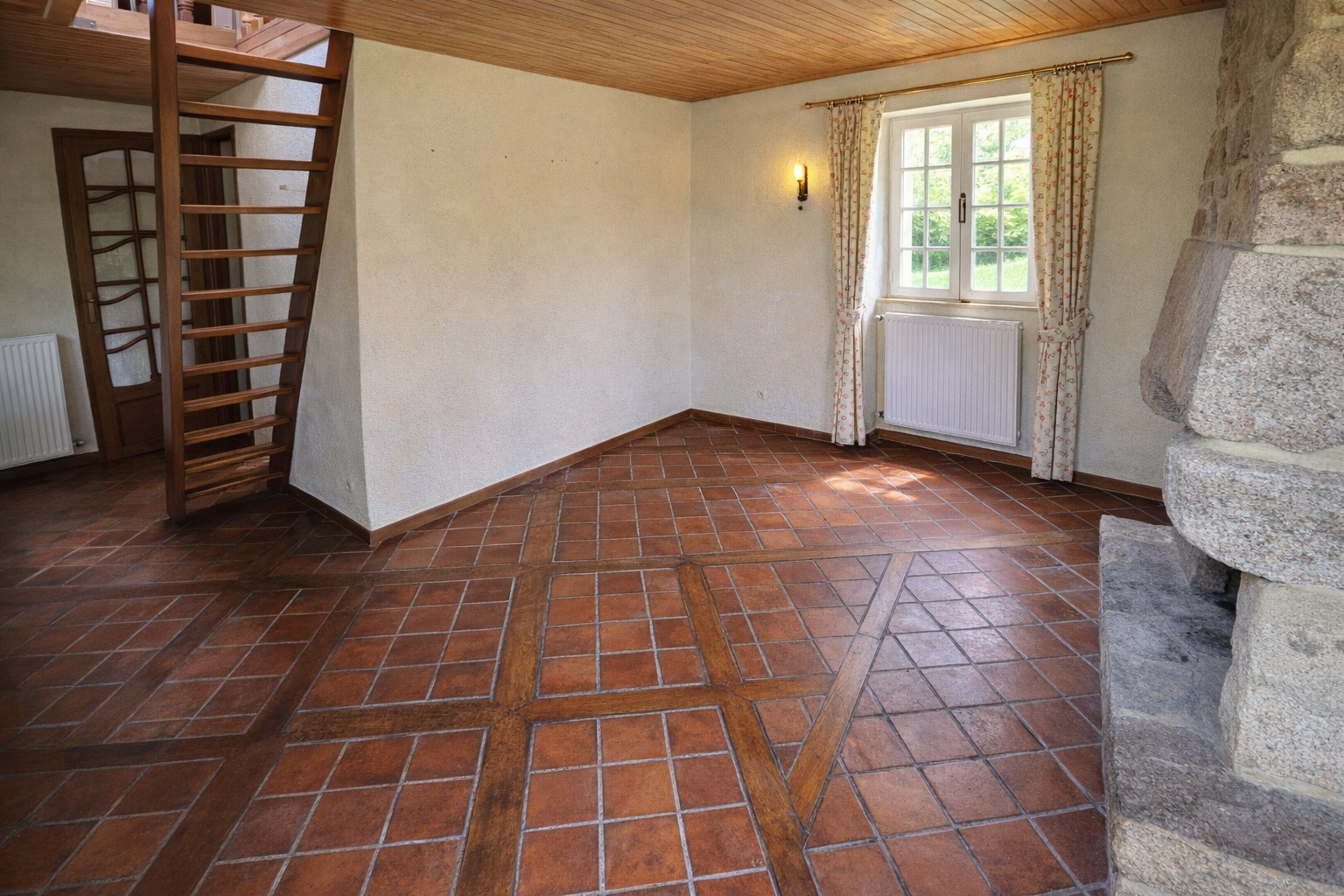 MAISON INDIVIDUELLE T6 162M² DES ANNEES 50 - BEAU POTENTIEL SUR TERRAIN DE 1185M² photo 2