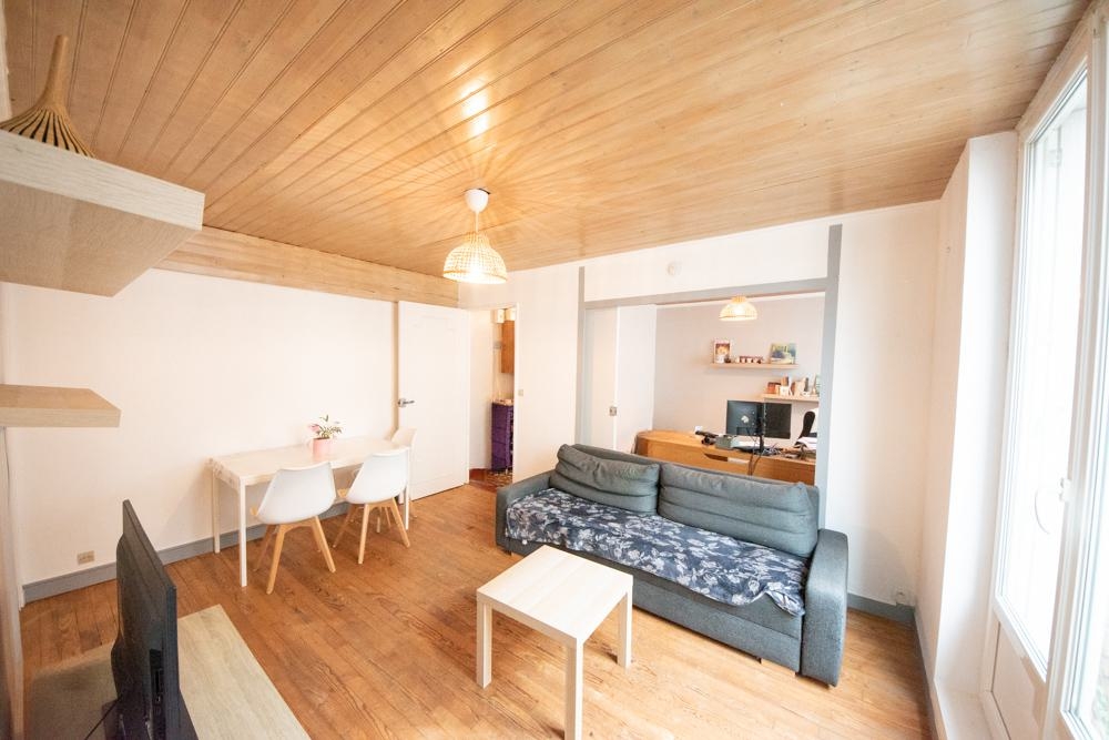 APPARTEMENT T3 - RUE SAINT POL ROUX - 51M2 - DALLE BETON - 1ER ETAGE - FENETRES PVC DOUBLE VITRAGE - CHAUFFAGE ELECTRIQUE photo 2