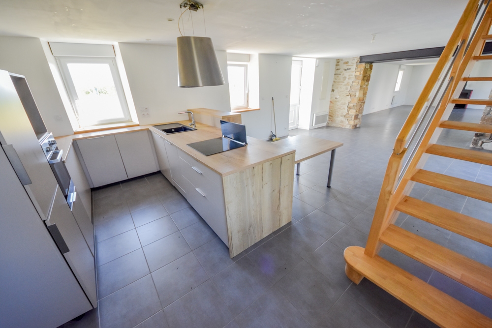 MAISON INDIVIDUELLE 141M² T6 DE 1930 - 2 CHAMBRES POSSIBLE 4 - DEPENDANCE - NOMBREUSES POSSIBILITES photo 4