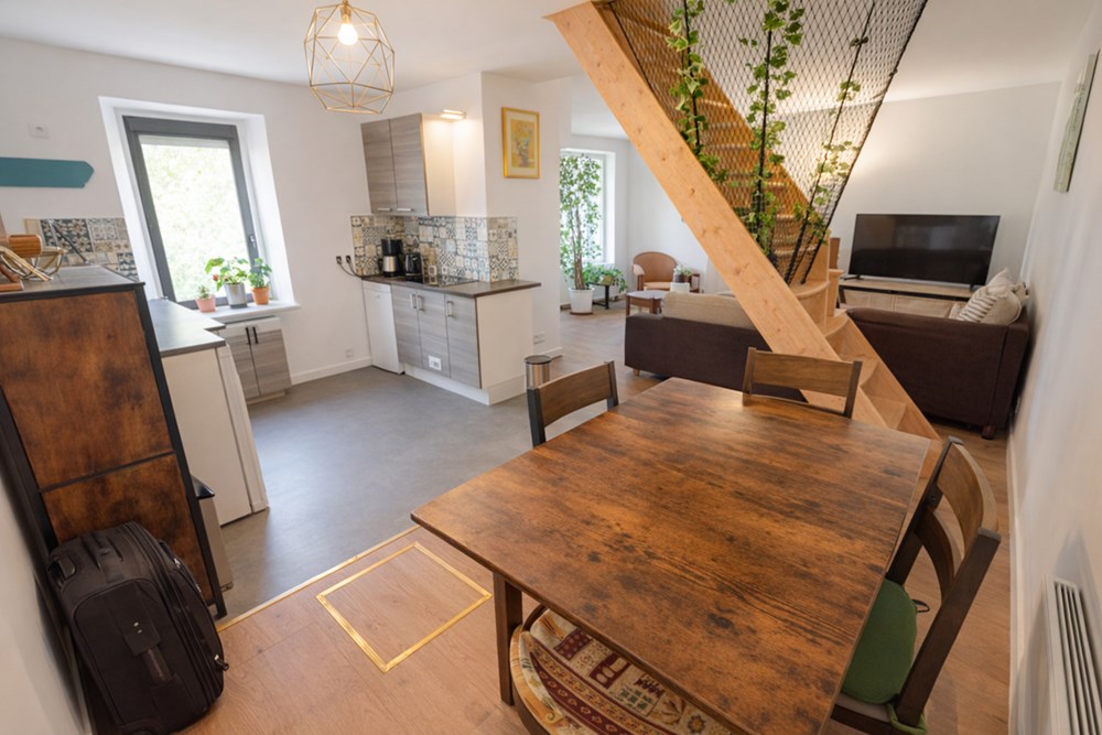 MAISON DE VILLE T4 60M² DE 1930 - 2 CHAMBRES - COMBLES AMENAGEABLES - EXCELLENT RENDEMENT LOCATIF photo 3