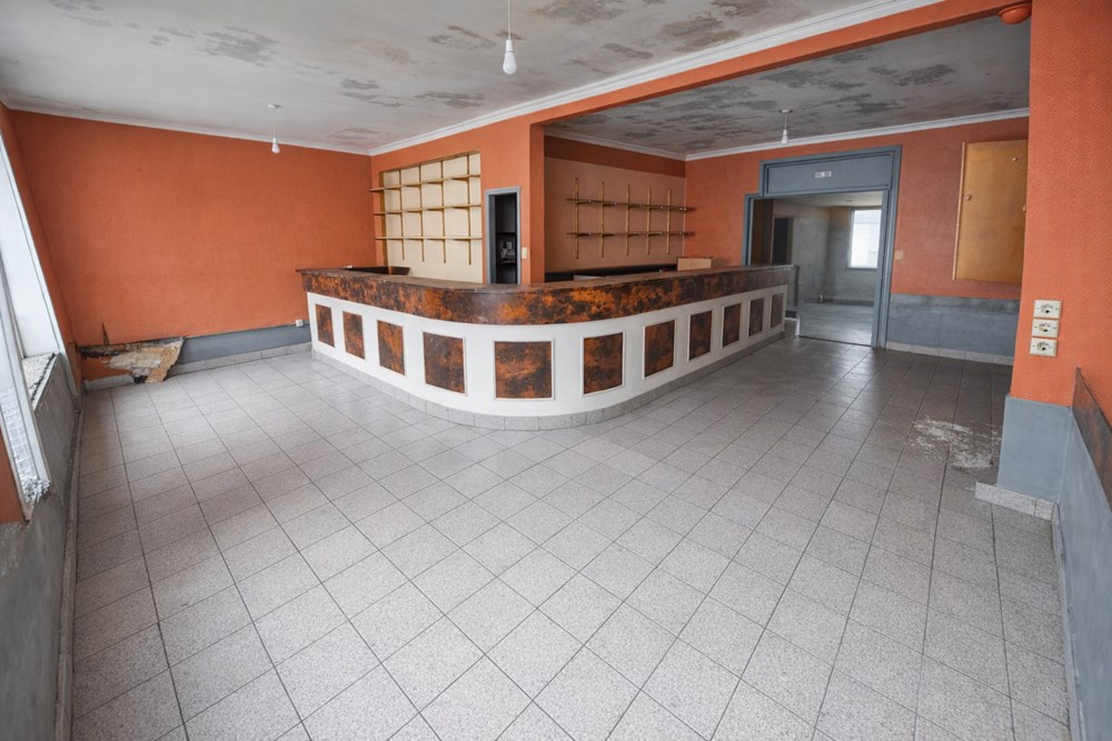 LOCAL A RENOVER OU TRANSFORMER 59M² - MULTIPLES POSSIBILITES - PERMIS DE CONSTRUIRE DEJA ACCEPTE