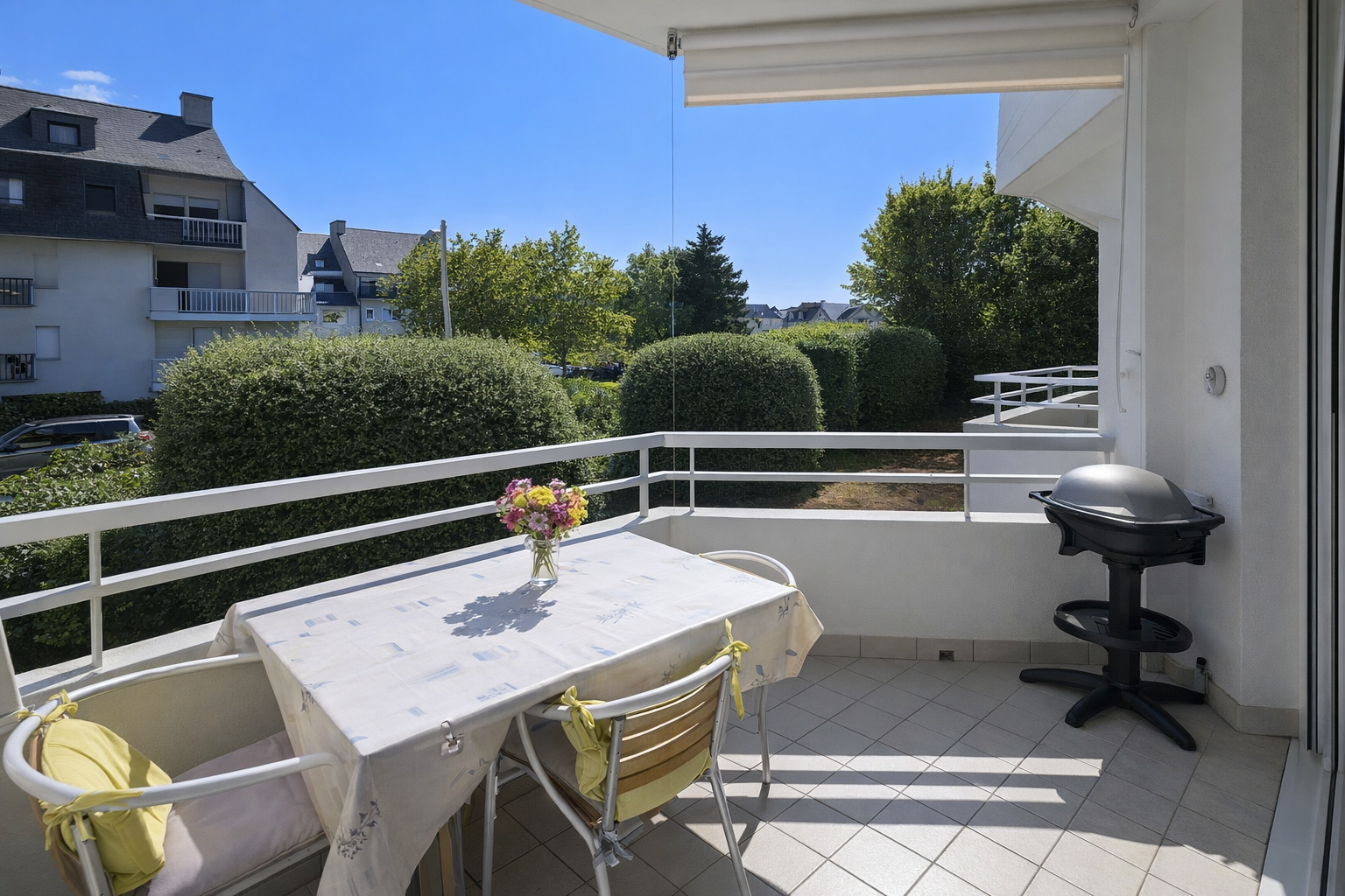 APPARTEMENT T3 AVEC TERRASSE ET VUE PORT DU CROUESTY - PLAGE A 3 MN A PIED - ASCENSEUR - PARKING RESIDENCE - GARAGE EN OPTION photo 5