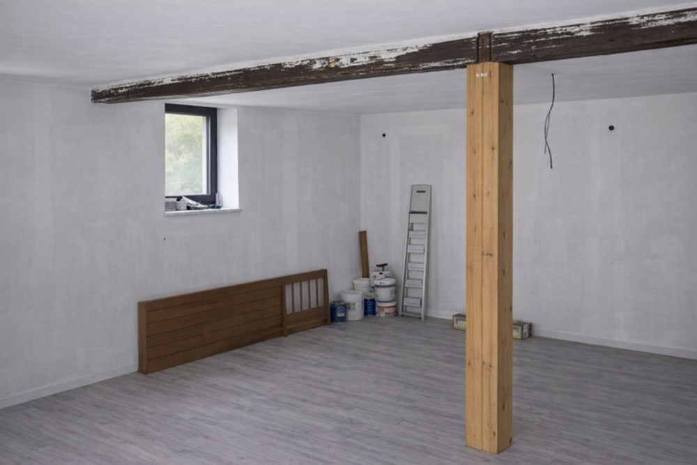 MAISON DE 180M² AVEC HANGAR - PREVOIR RENOVATION - IDEAL INVESTISSEUR OU GRANDE MAISON FAMILIALE photo 5