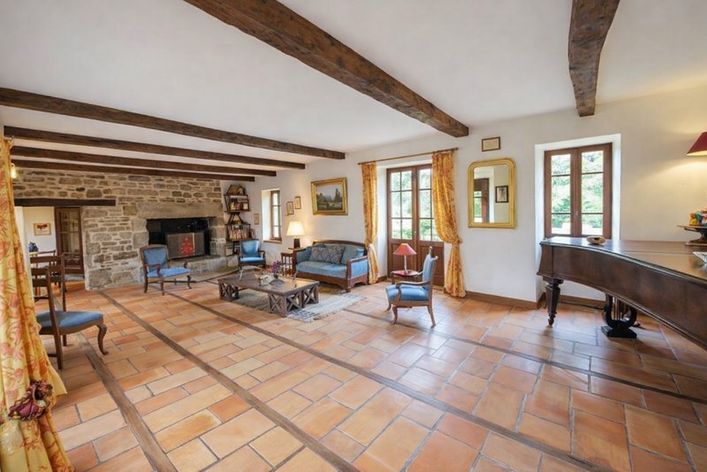 PLOUIDER - MAISON - 300 M2 photo 2