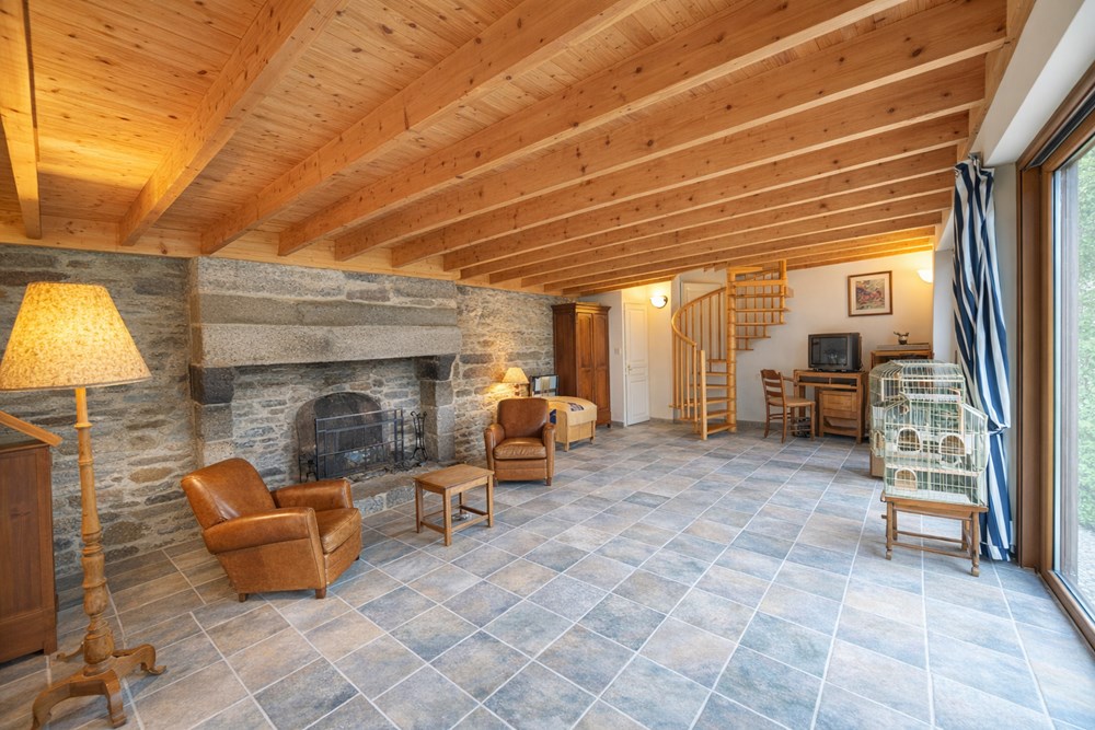 PLOUIDER - MAISON - 300 M2 photo 4