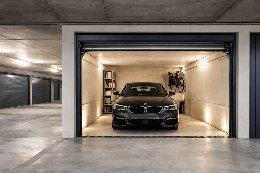BREST - GARAGE - 20 M2