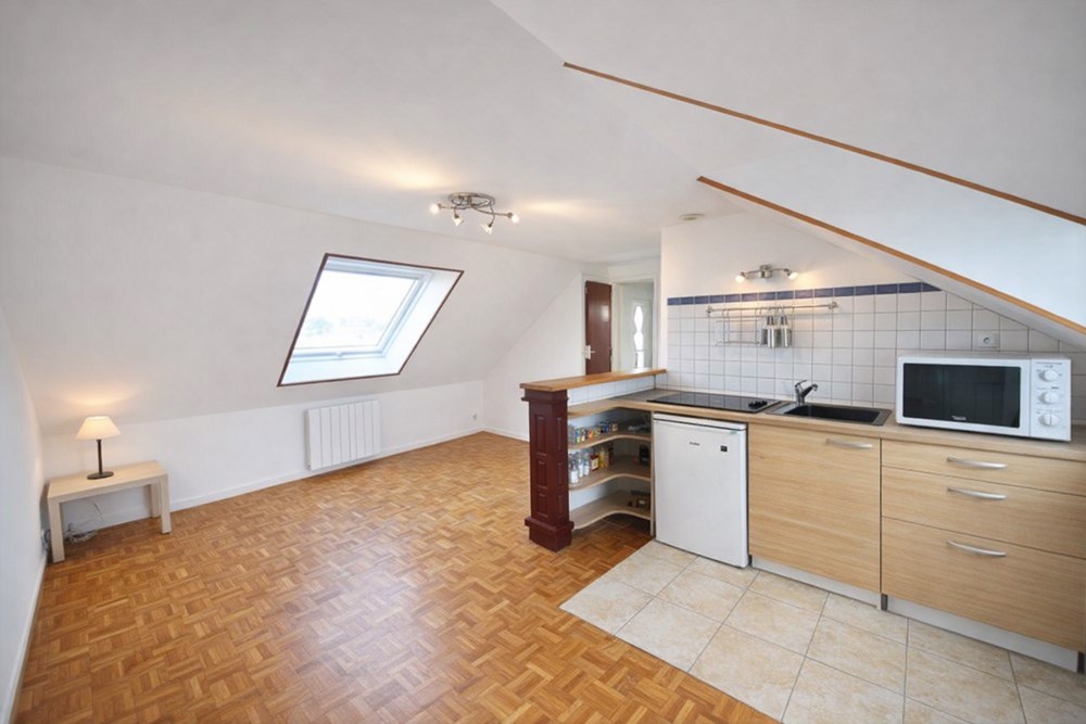PLOUGONVELIN - APPARTEMENT - 33 M2