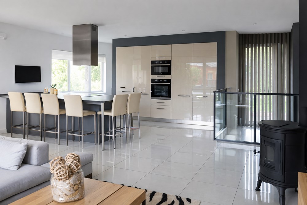 CEYRESTE - MAISON - 120 M2 photo 2