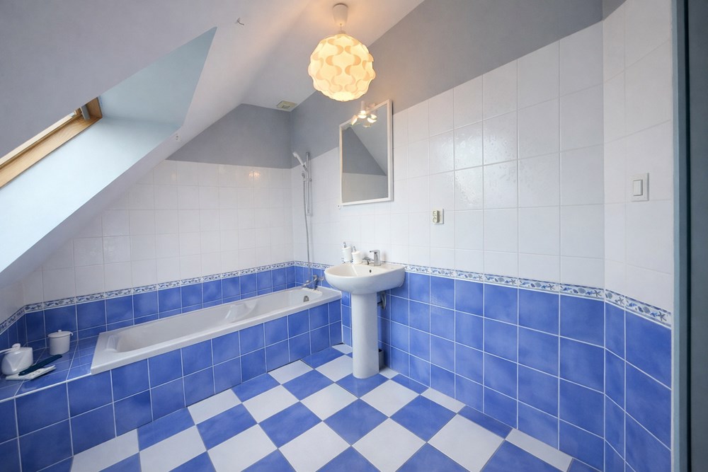 PLOURIN - MAISON - 140 M2 photo 5