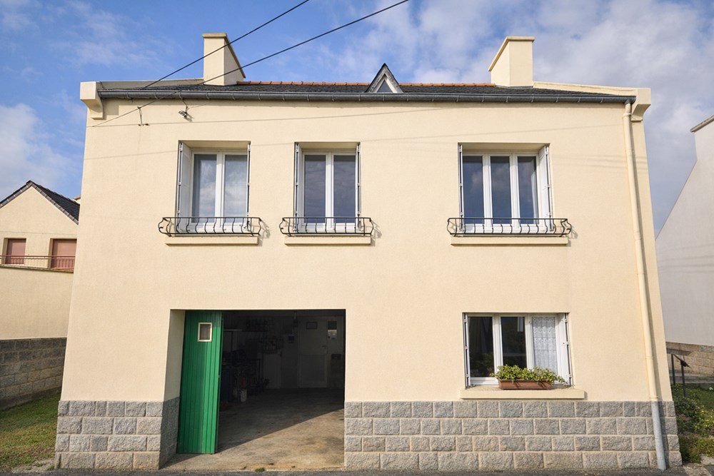 SAINT-RENAN - MAISON - 150 M2 photo 5