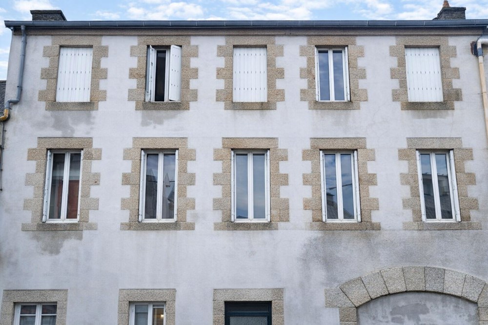 BREST - IMMEUBLE - 350 M2