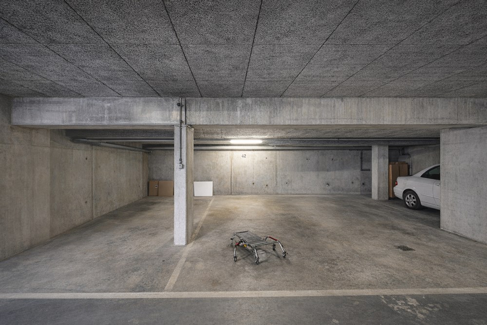 LE PERREUX-SUR-MARNE - GARAGE - 15 M2