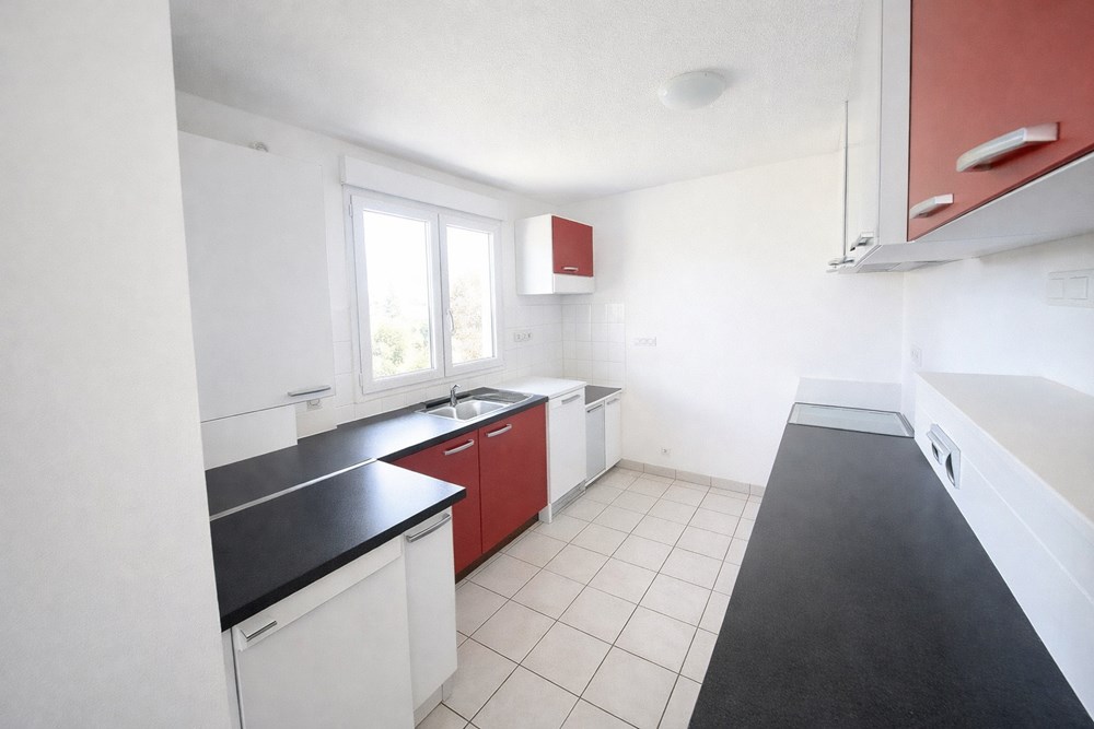 LANDERNEAU - MAISON - 100 M2 photo 3