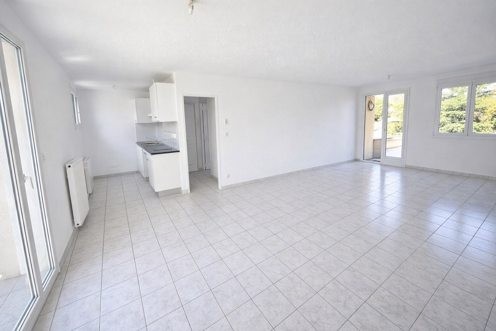 LANDERNEAU - MAISON - 100 M2 photo 2