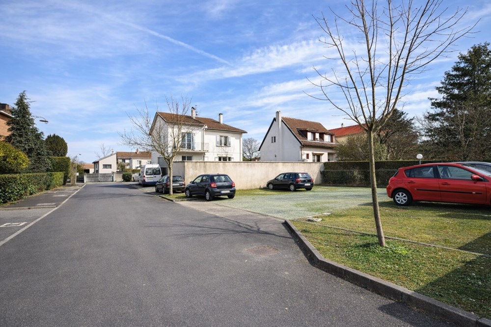 LE PERREUX-SUR-MARNE - GARAGE photo 4
