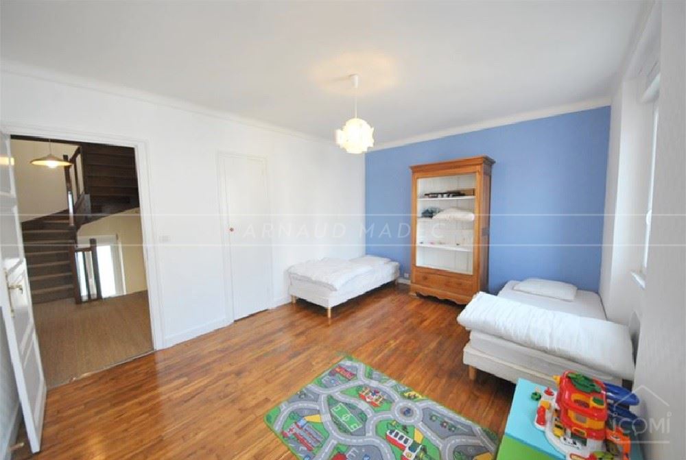 PLOUGONVELIN - MAISON - 250 M2 photo 5