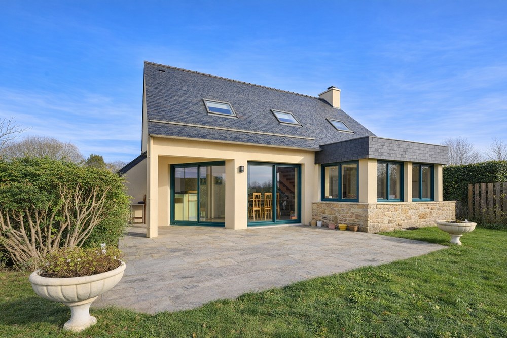 BREST - MAISON - 150 M2