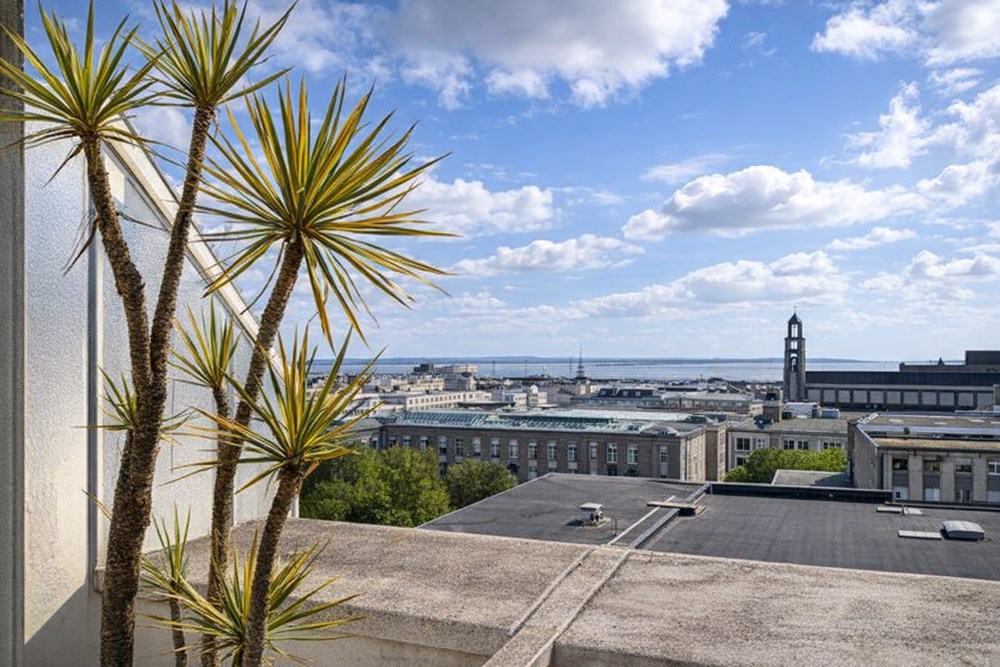 BREST - APPARTEMENT - 130 M2