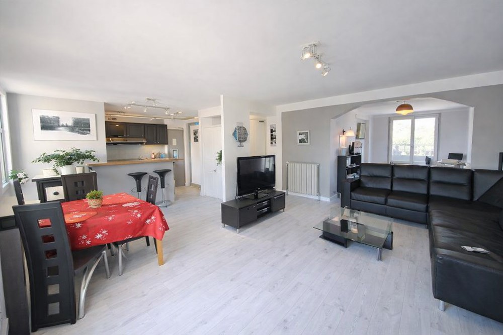 BREST - APPARTEMENT - 93 M2 - 4 PIECES