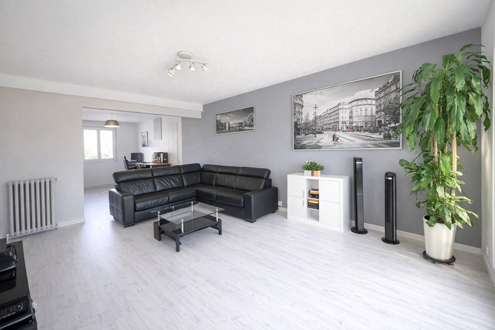 BREST - APPARTEMENT - 93 M2 - 4 PIECES photo 2