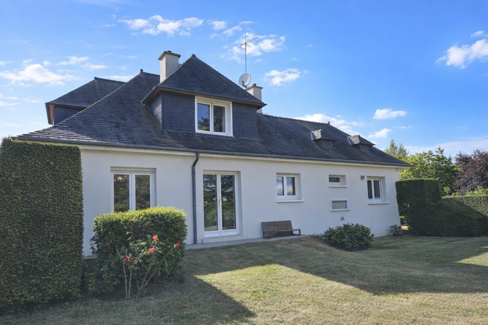 LéCOUSSE - MAISON - 180 M2 photo 5