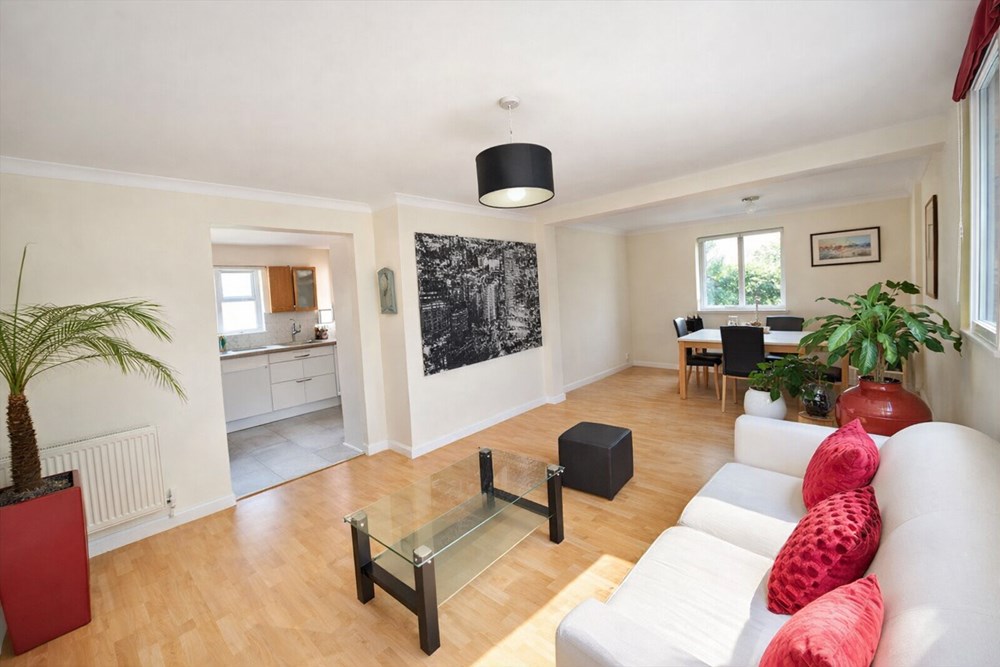 BREST - APPARTEMENT - 75 M2
