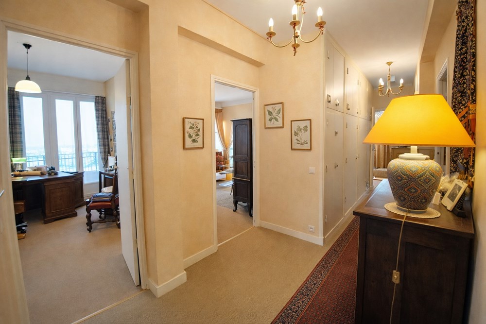 BREST - APPARTEMENT - 120 M2