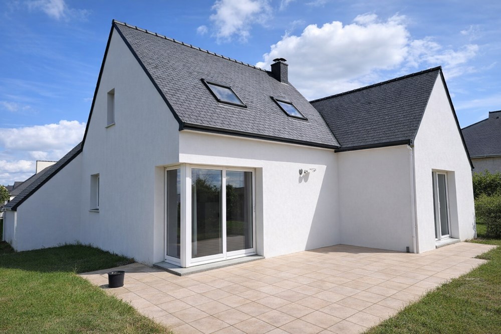 PLOUGUIN - MAISON - 150 M2