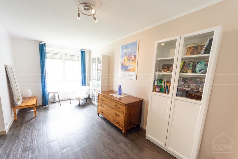 APPARTEMENT T4 78M² AVEC BALCON, CAVE, PARKING PRIVE, ASCENSEUR, FIBRE ET ESPACES VERTS photo 2