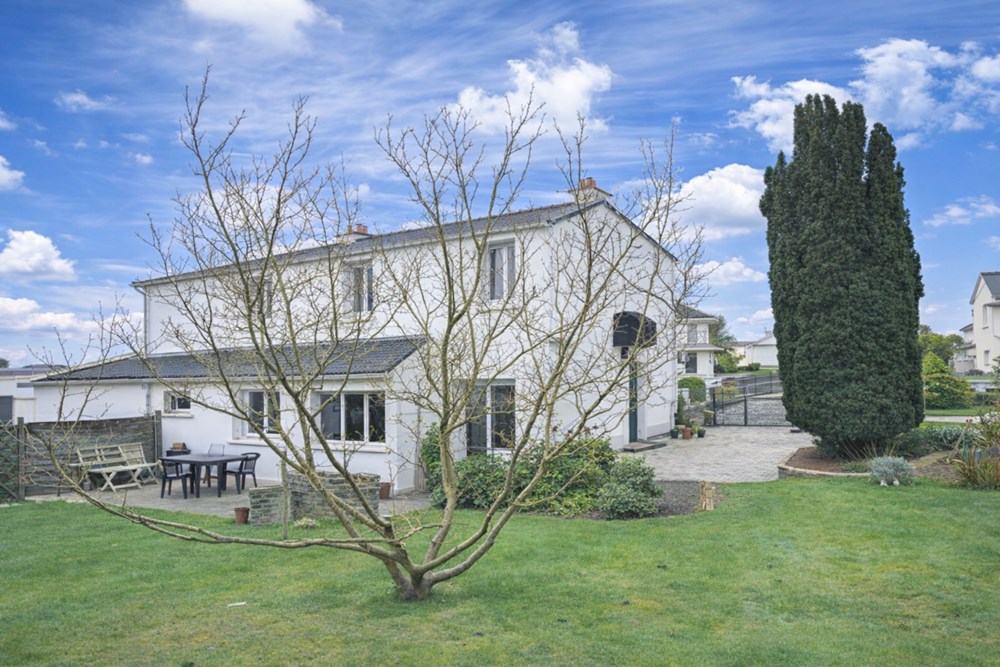 GUIPAVAS - MAISON - 110 M2