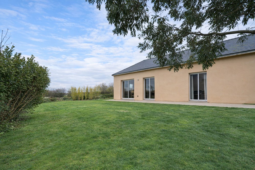 PLOUDALMéZEAU - MAISON - 150 M2 - 5 PIECES