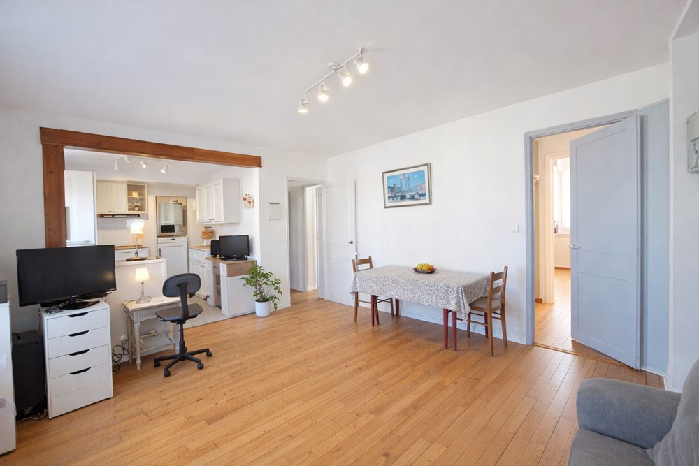 BREST - APPARTEMENT - 53 M2