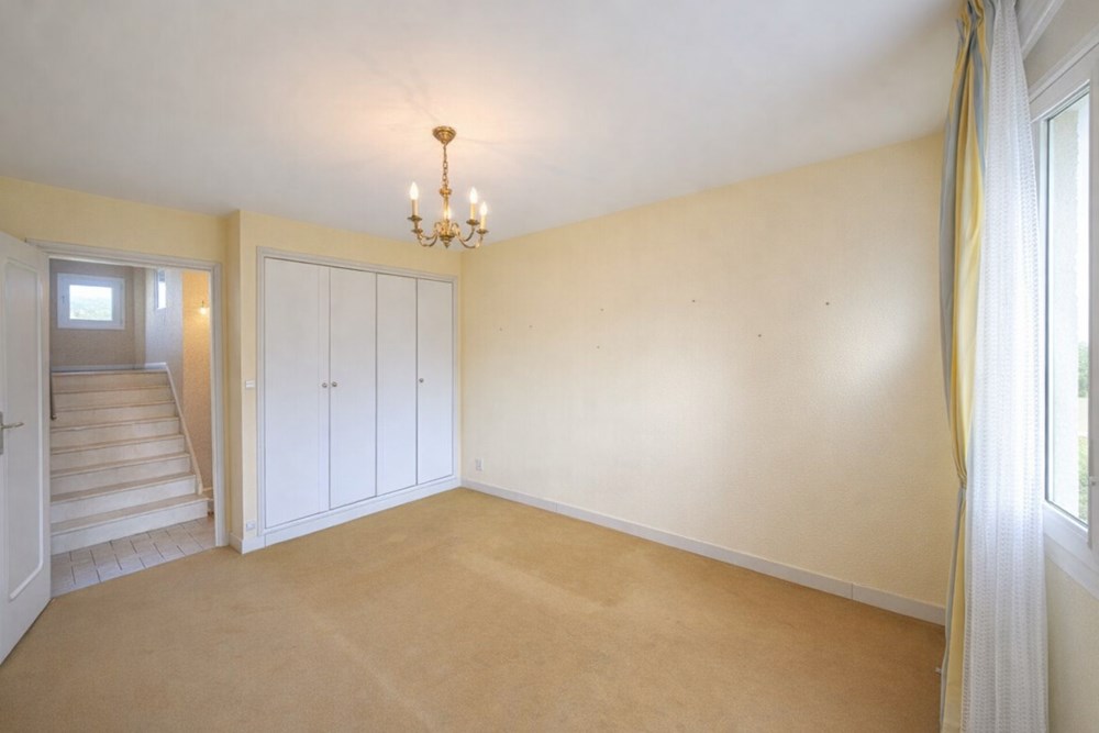 SAINT-RENAN - MAISON - 130 M2 photo 4