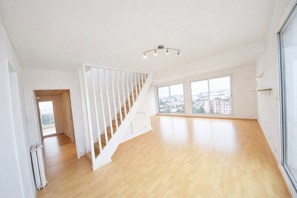 BREST - APPARTEMENT - 104 M2 - 2 PIECES photo 2