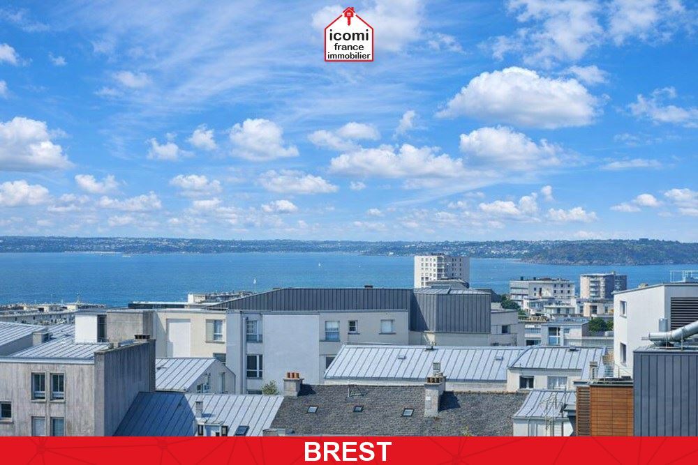 FINISTERE - BREST (29200) - A VENDRE - APPARTEMENT T2 AVEC TERRASSE ET VUE MER DEGAGEE SUD OUEST - ASCENSEUR - PARKING - DALLE BETON - LOUE